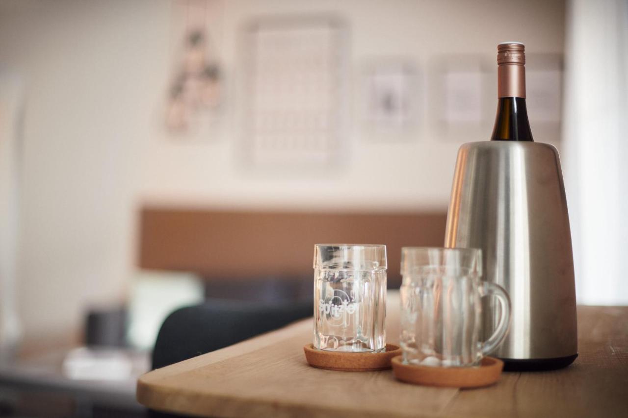 Ausg'Steckt - Wine Flat Modling - Great Locationアパートメント エクステリア 写真
